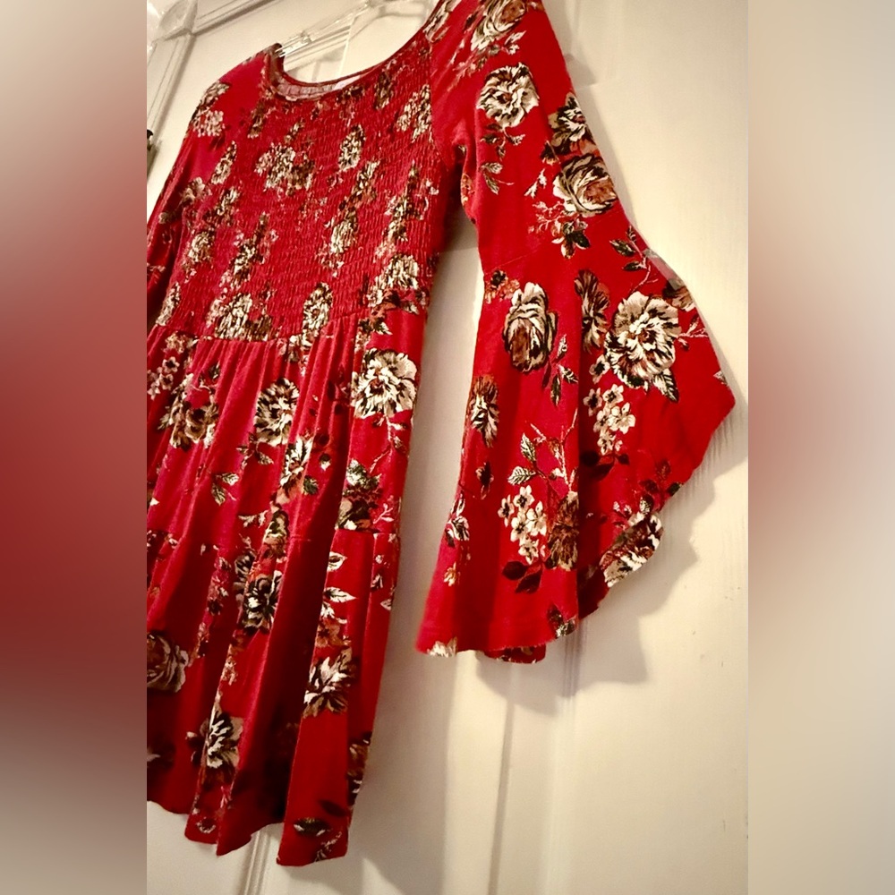 Time and Tru Red Floral Bell Sleeve Blouse - Picture 3 of 7